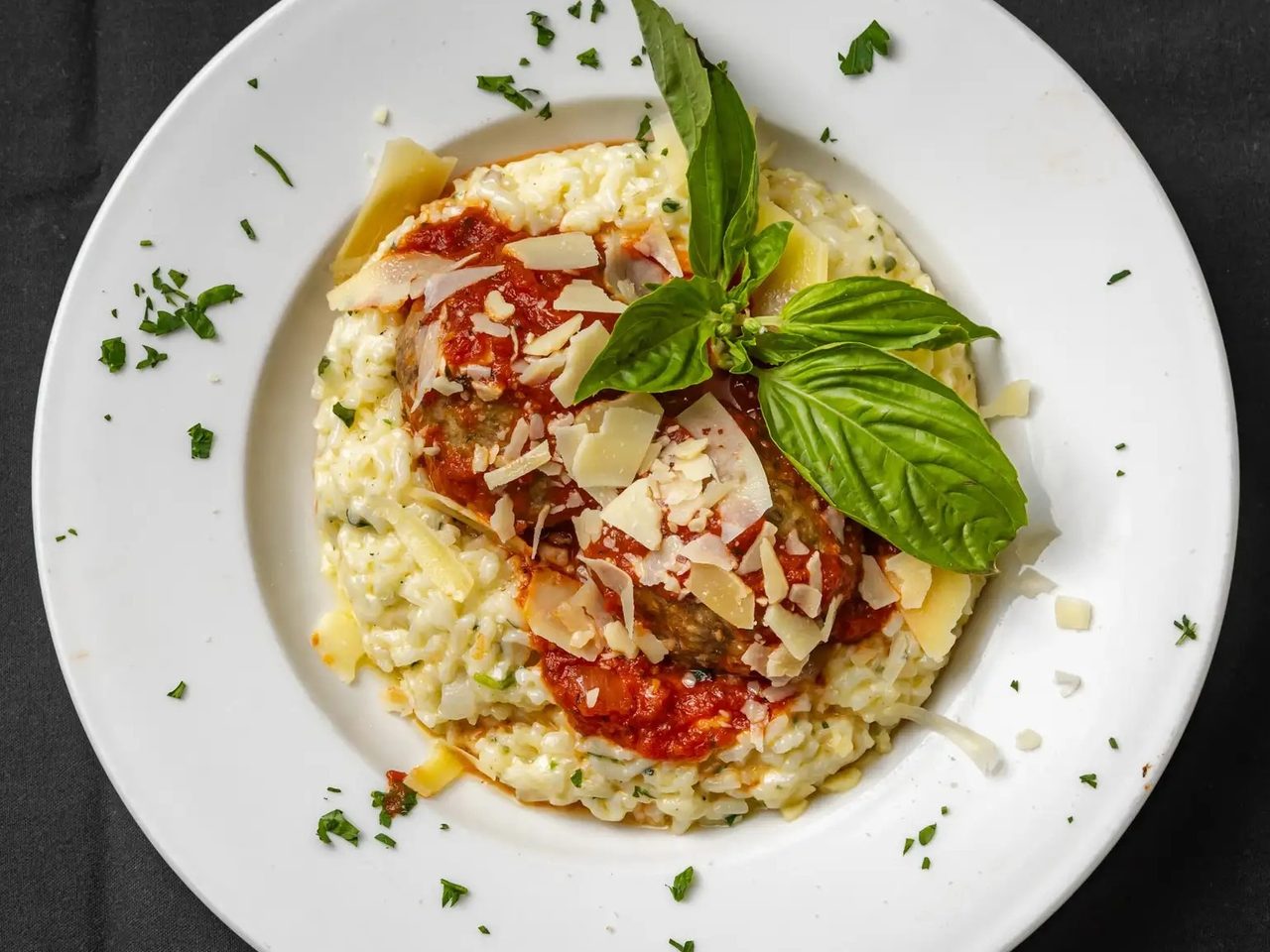 Full-Service Catering with Mama's Love